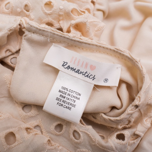 Feminine Eyelet Puff Sleeves Blouse Cute Girly Coquette Cream Medium - Picture 13 of 14